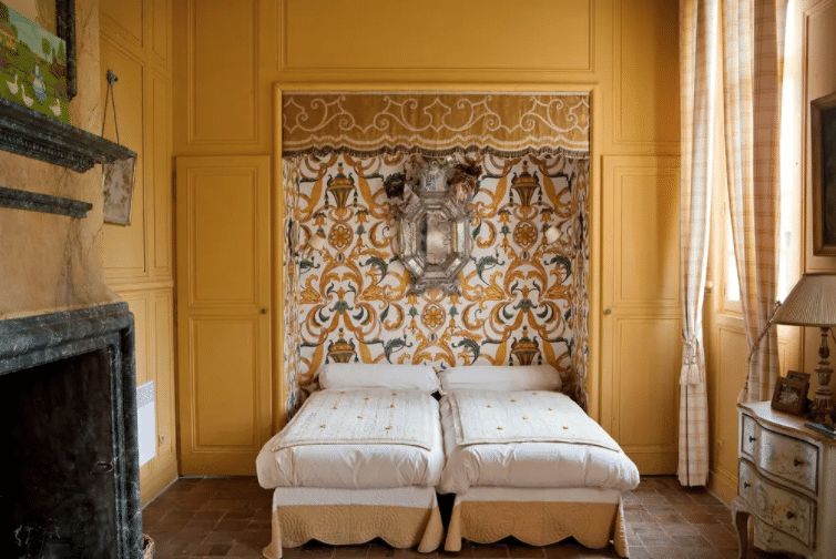 Mattress room Nooks: From Outdated Chateaus to Stylish Designs